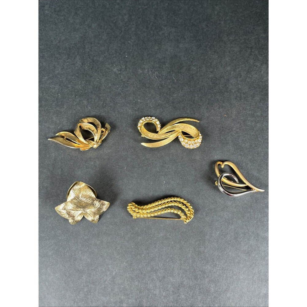 Vintage lot Of 5  Gold Toned Pin Brooch‎ Various Shape Women's Jewelry 2”-2.5”